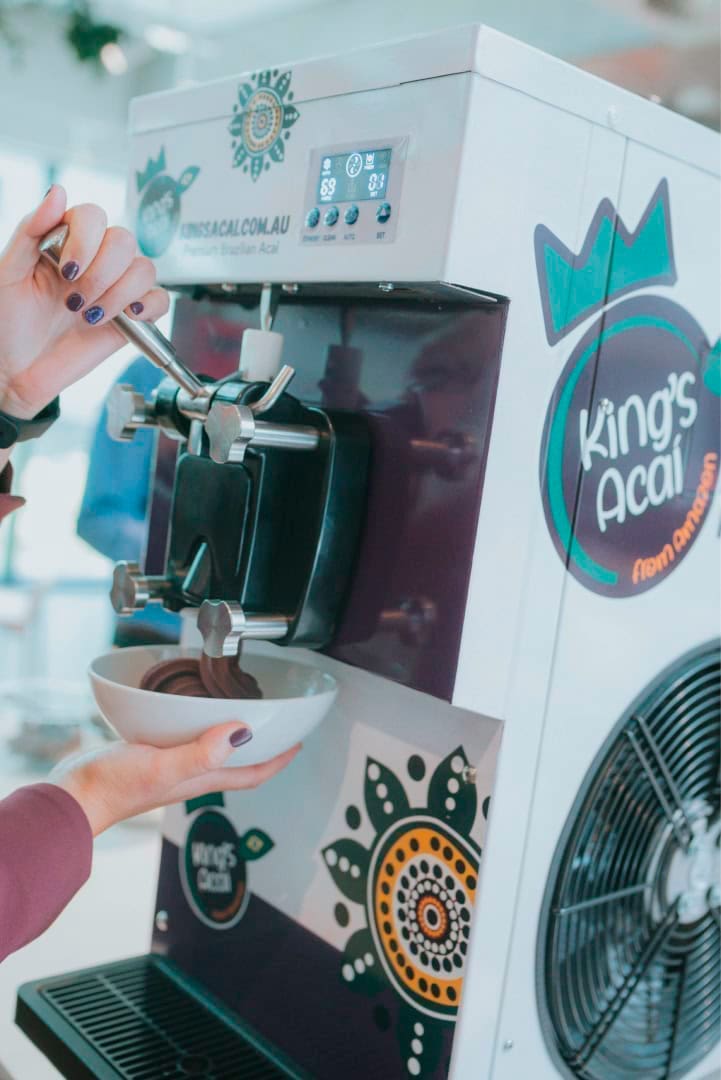 Soft-Serve-Machine-kings-acai